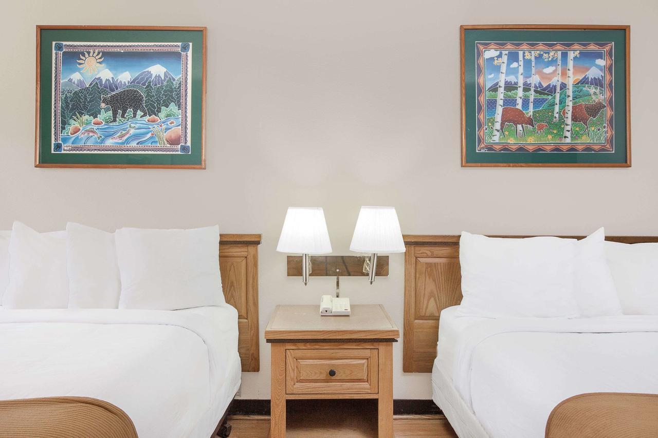 Knights Inn Crockett Extérieur photo